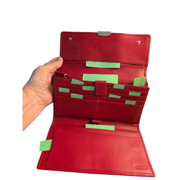 Vintage COACH Hamptons? Red Full-Sz Wallet Tri-Fold Clutch Textured Leather HTF - Picture 5 of 13